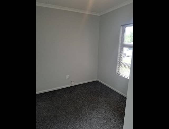 2 BEDROOM PROPERTY TO RENT IN BUH-REIN